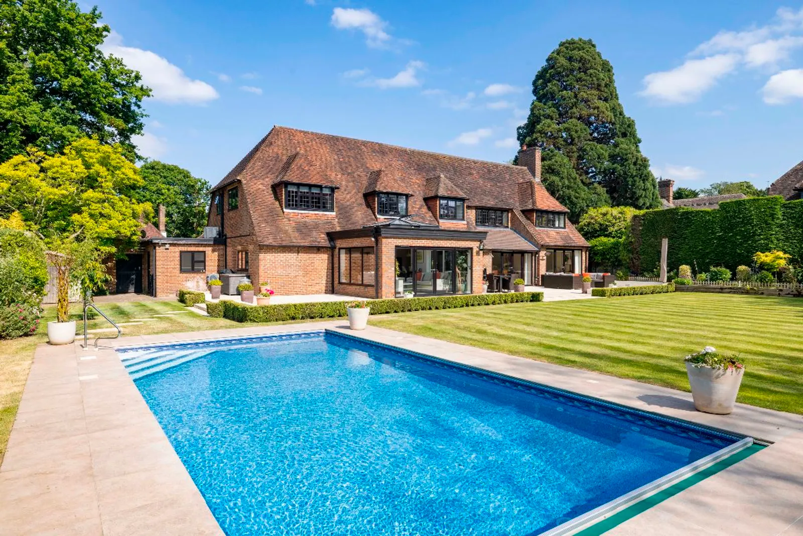 Clive Road, Esher